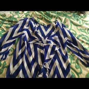 Blue Chevron Top With a Bow